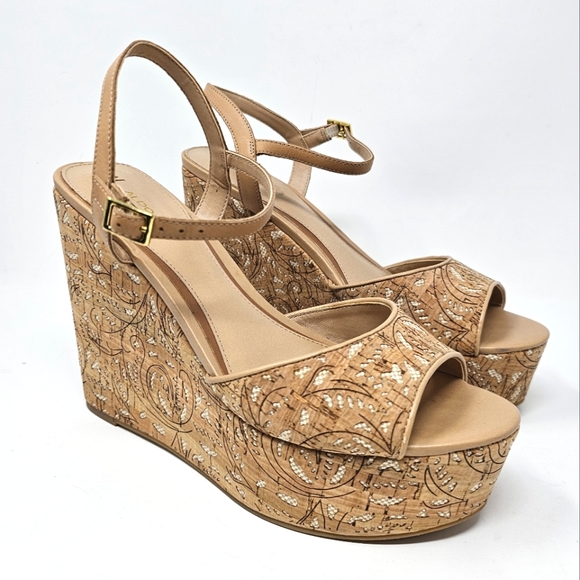 Aldo Shoes - Aldo Unidda Wedge Sandals Tan Leather Ankle Straps Womens Size 8.5 *Small Flaw*